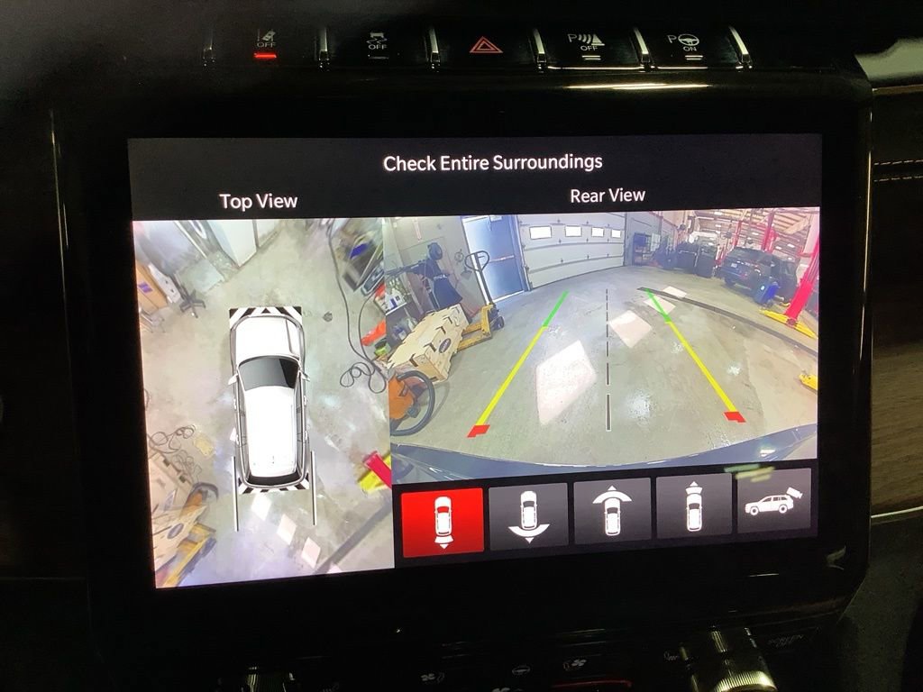 Used 2022 Jeep Grand Cherokee Summit w/ Adv Protech Group IV image 40