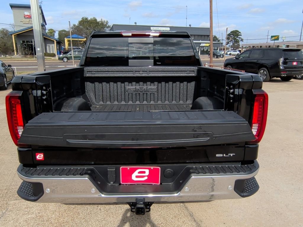 New 2026 GMC Sierra 1500 SLT image 46