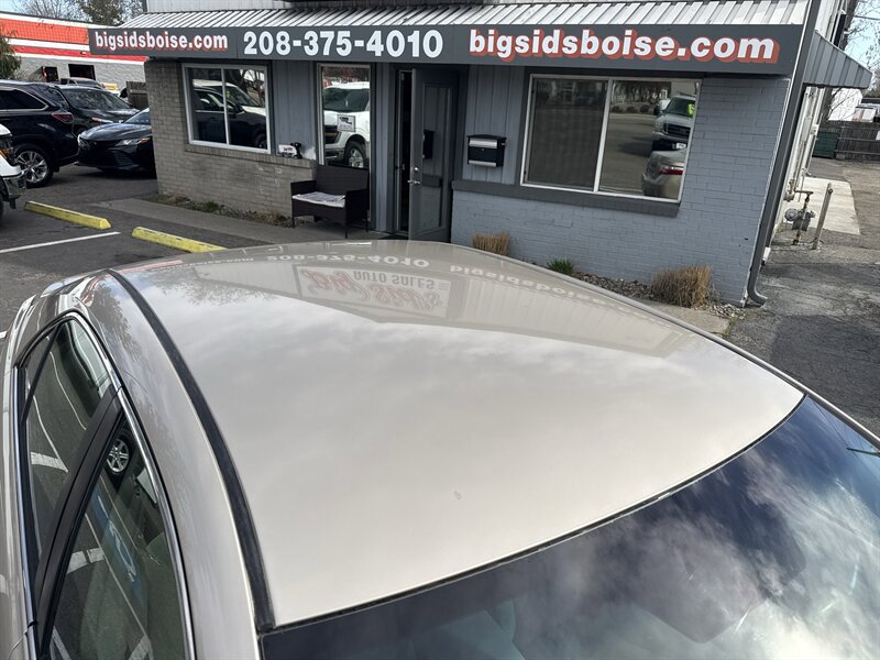 Used 2009 Toyota Camry LE FWD image 15