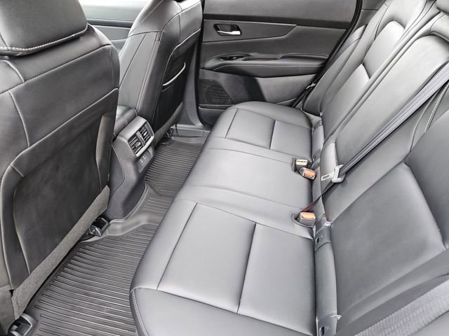 Used 2025 Nissan Murano SV image 29