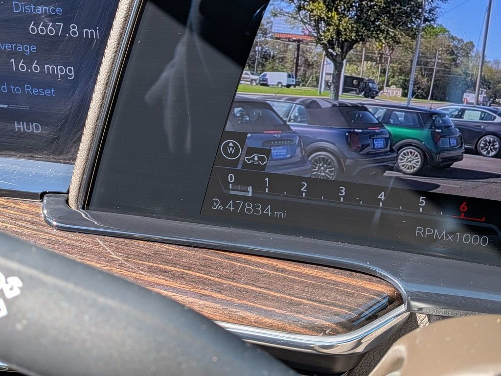 Used 2023 Cadillac Escalade Sport w/ Touring Package image 8