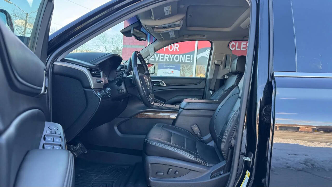 Used 2016 GMC Yukon Denali w/ Open Road Package image 22