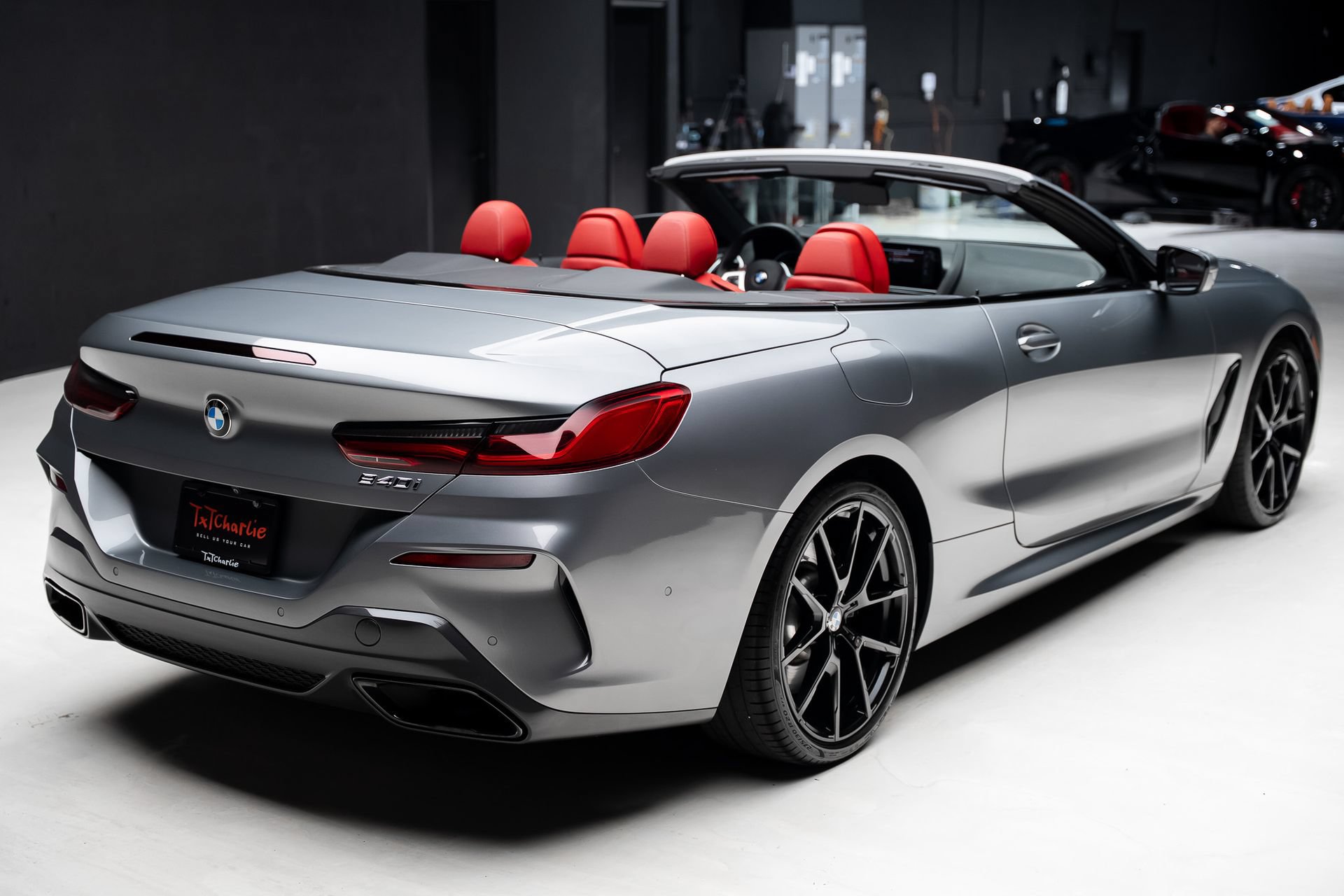 Used 2024 BMW 840i Convertible w/ M Sport Professional Package RWD image 35
