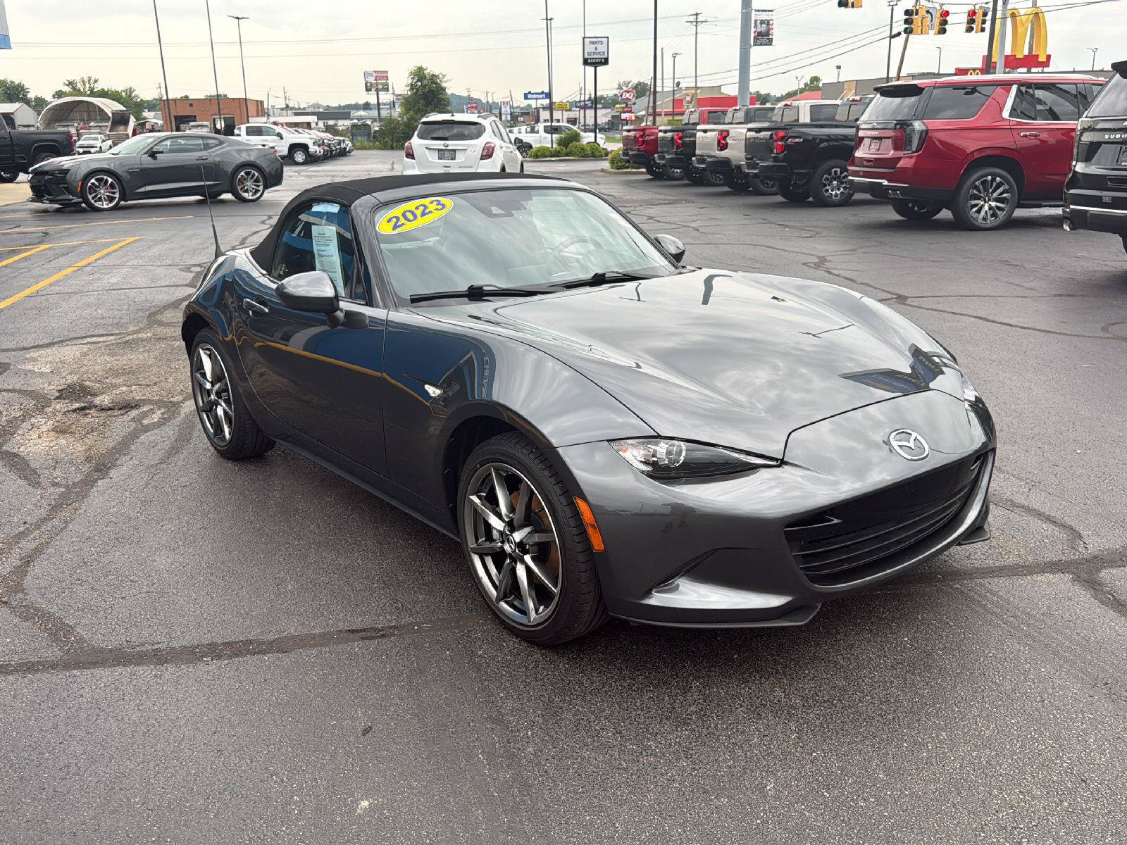 Used 2023 MAZDA MX-5 Miata Grand Touring RWD image 7