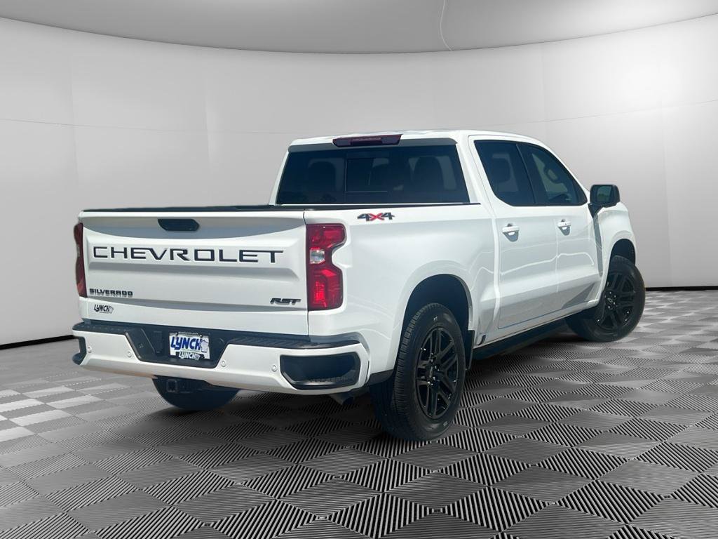 Used 2025 Chevrolet Silverado 1500 RST w/ Convenience Package II AWD/4WD image 4