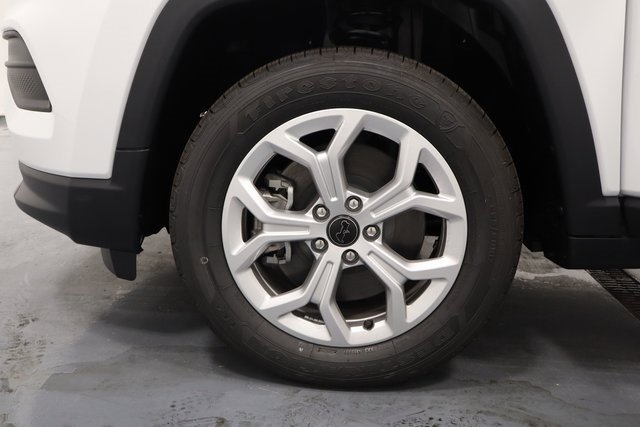 New 2025 Jeep Compass Sport image 20