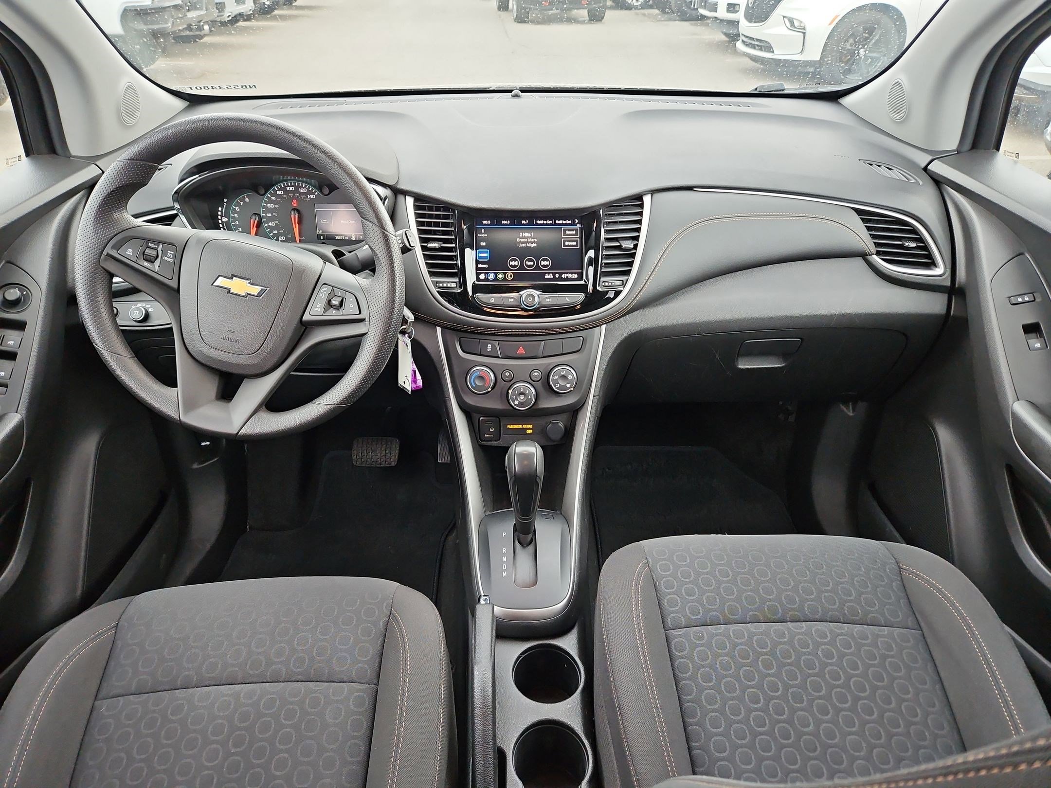 Used 2022 Chevrolet Trax LS w/ Tint and Cruise Package AWD/4WD image 27