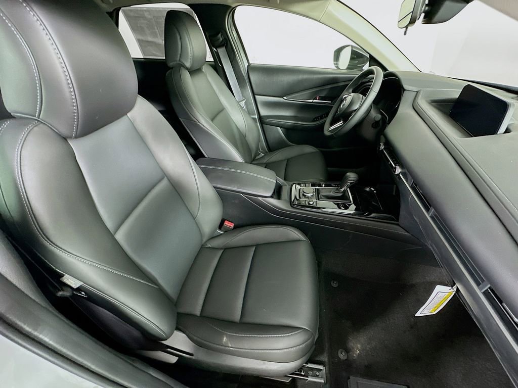 New 2025 MAZDA CX-30 AWD 2.5 S w/ Select Sport Pkg image 34