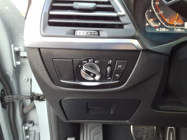 Used 2024 BMW X4 xDrive30i w/ Premium Package AWD/4WD image 30