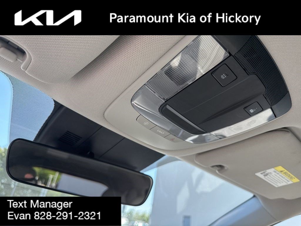 Used 2022 Kia Sorento S image 31