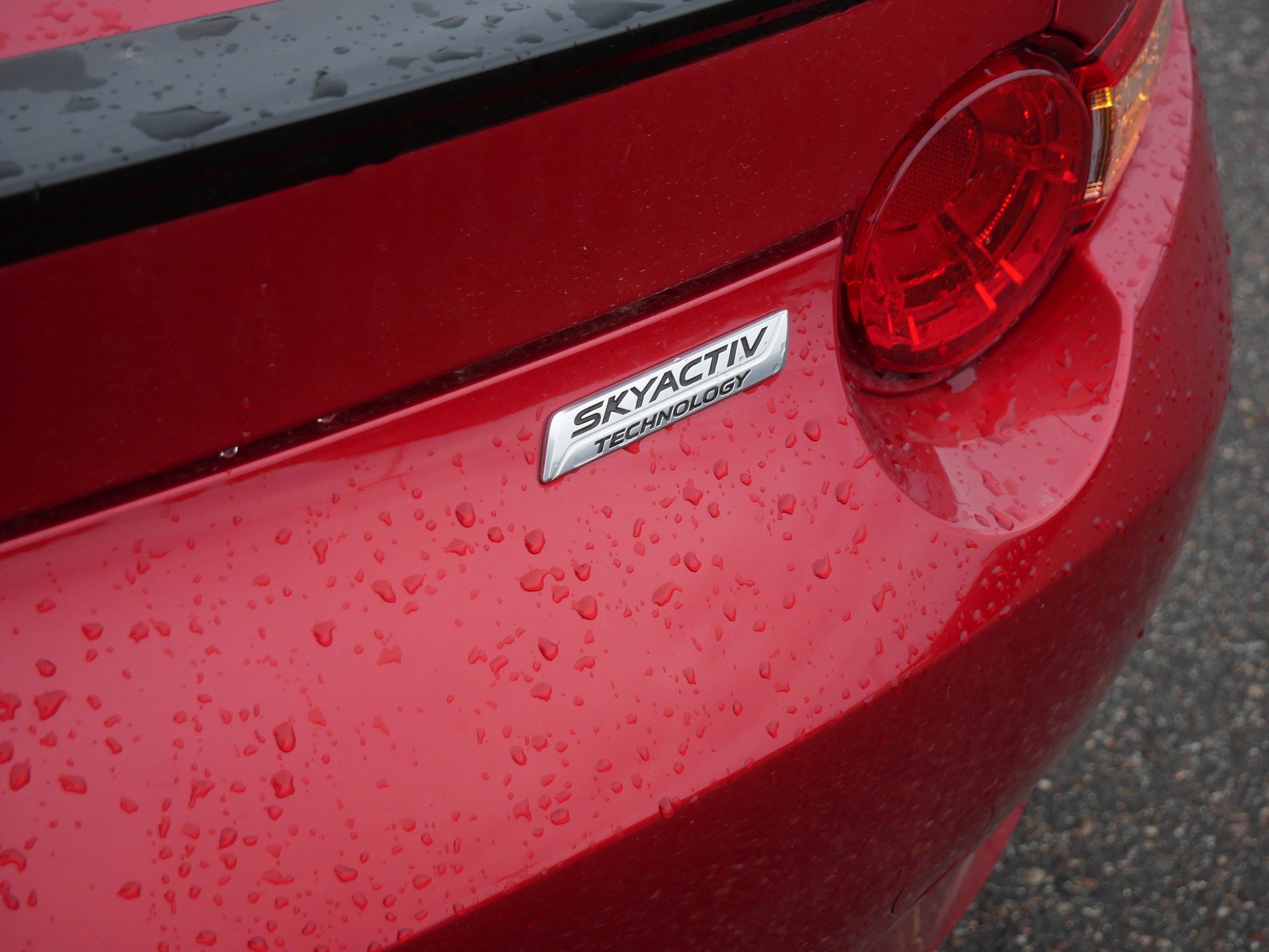 Used 2016 MAZDA MX-5 Miata Club RWD image 18