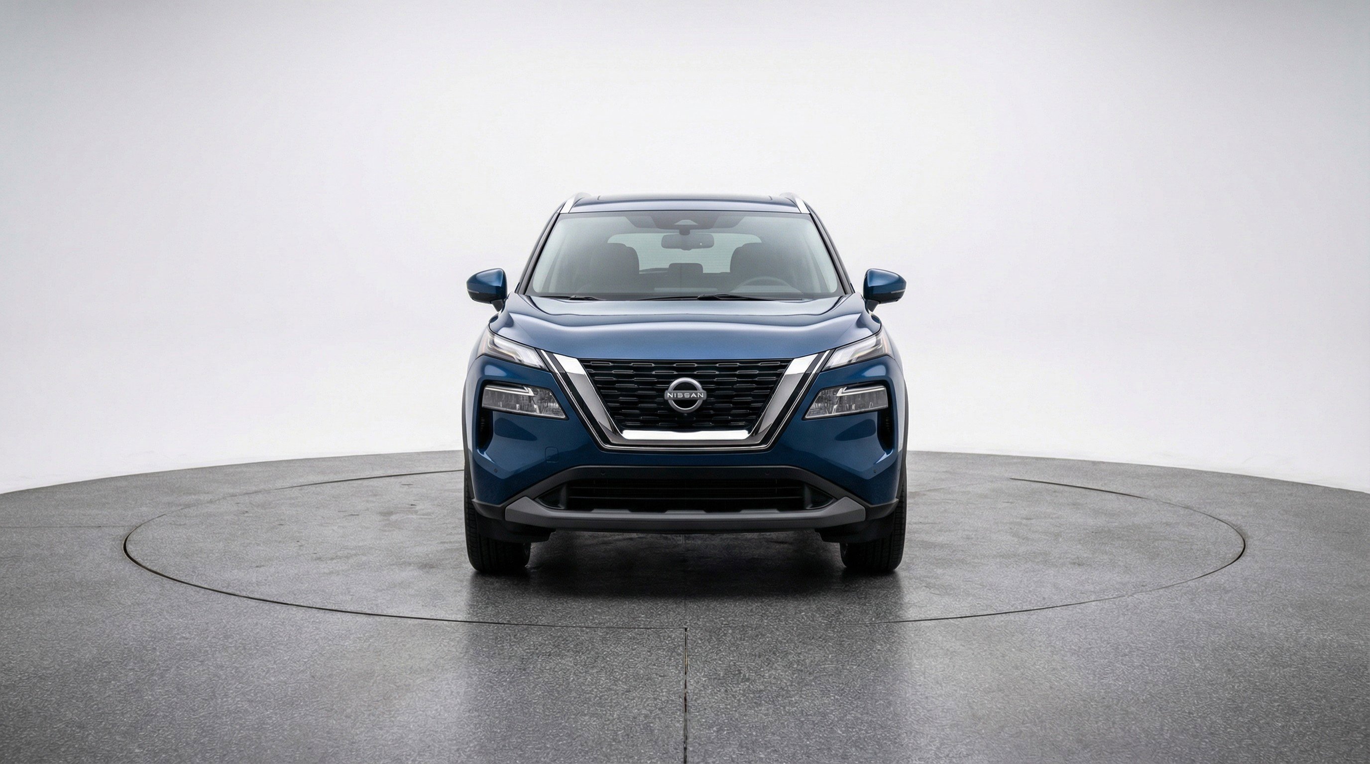 Used 2025 Nissan Rogue SV FWD image 2