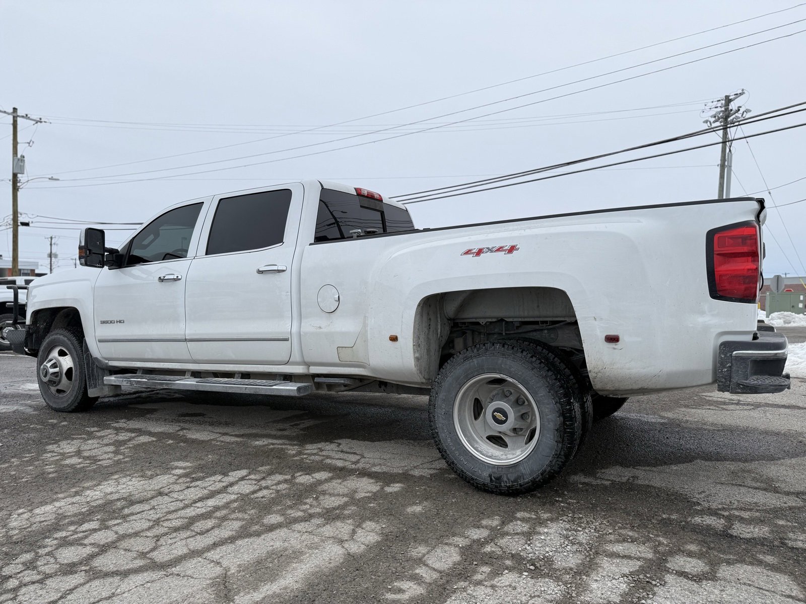Used 2015 Chevrolet Silverado 3500 LTZ w/ Duramax Plus Package image 4