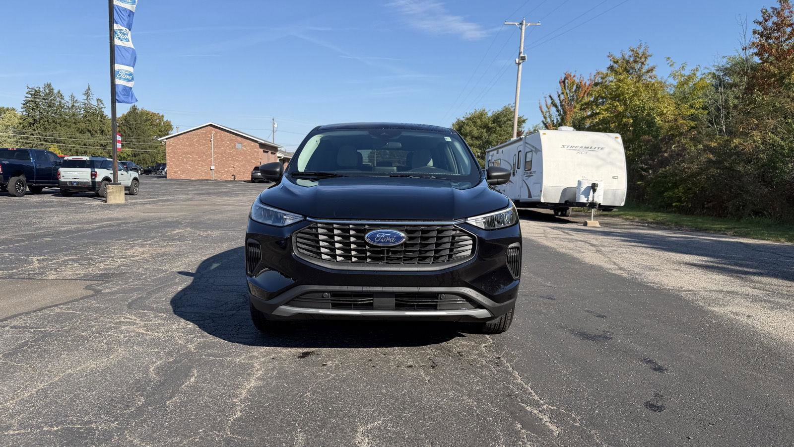 New 2026 Ford Escape Active image 8
