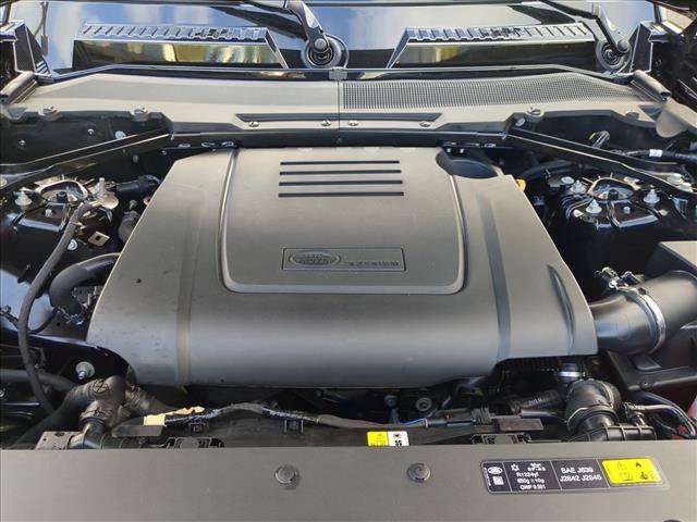 New 2026 Land Rover Defender 110 S AWD/4WD image 17