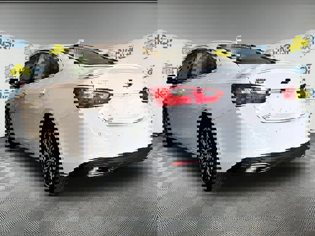 Used 2025 Chevrolet Malibu RS image 5