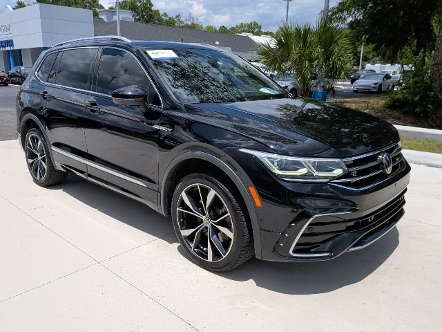 Used 2022 Volkswagen Tiguan SEL R-Line AWD/4WD image 2