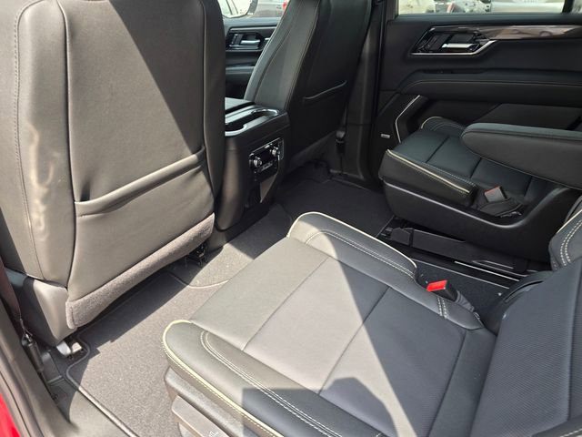 New 2026 GMC Yukon Elevation image 11