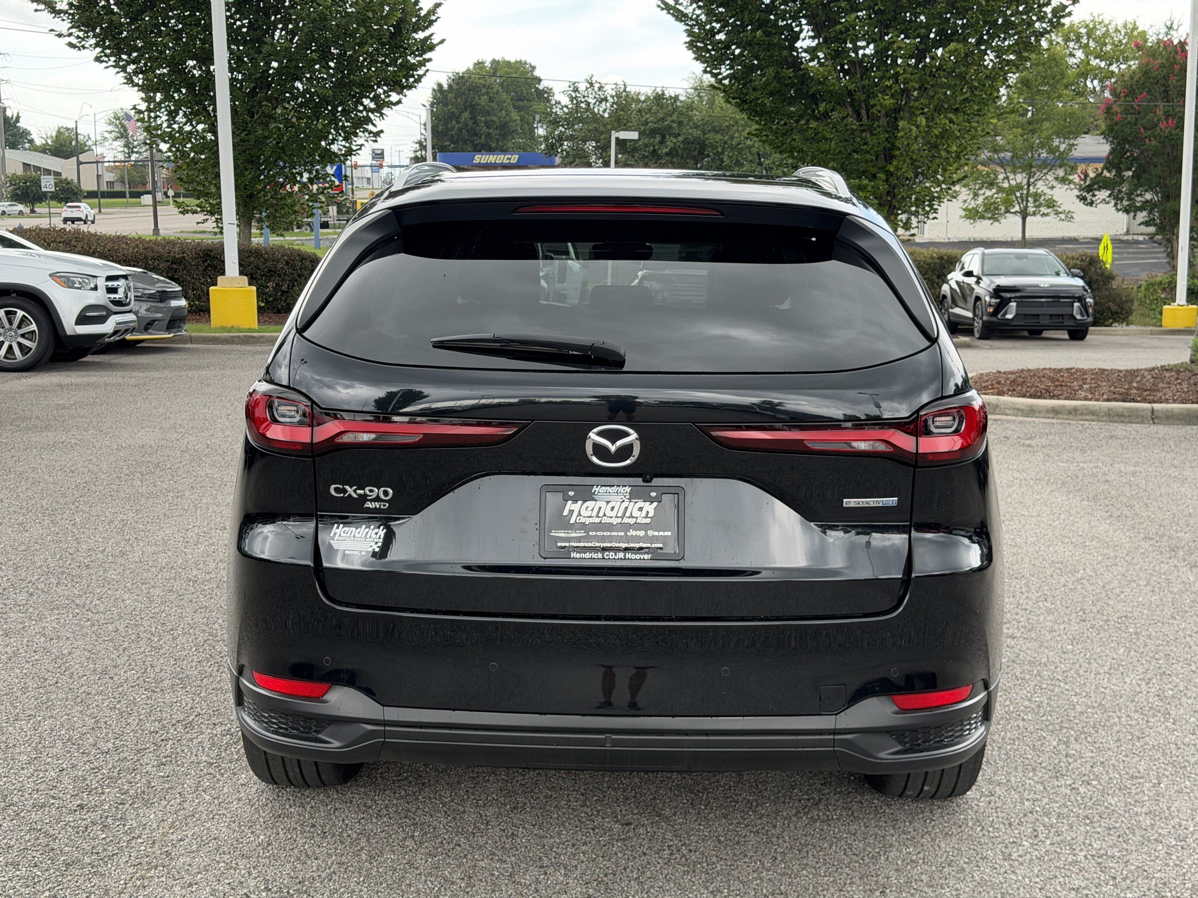 Used 2025 MAZDA CX-90 Plug-In Hybrid w/ Preferred AWD/4WD image 17
