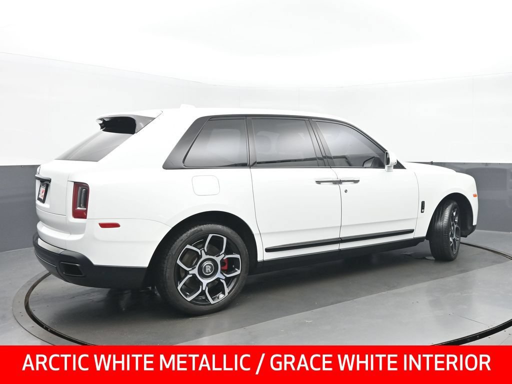 Used 2021 Rolls-Royce Cullinan Black Badge AWD/4WD image 3