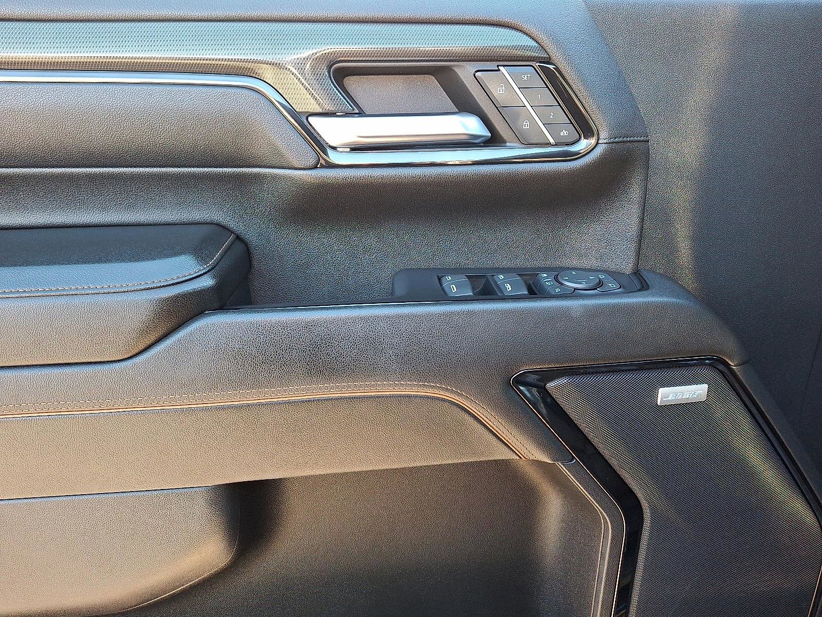 Used 2024 GMC Sierra 3500 AT4 w/ AT4 Premium Plus Package image 13