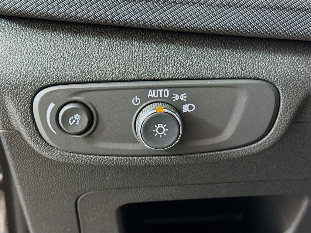 New 2026 Chevrolet TrailBlazer RS w/ Convenience Package image 10