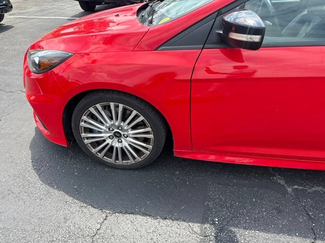 Used 2018 Ford Focus RS AWD/4WD image 17