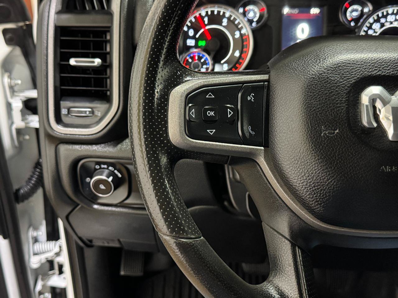 Used 2023 RAM 2500 Tradesman AWD/4WD image 17