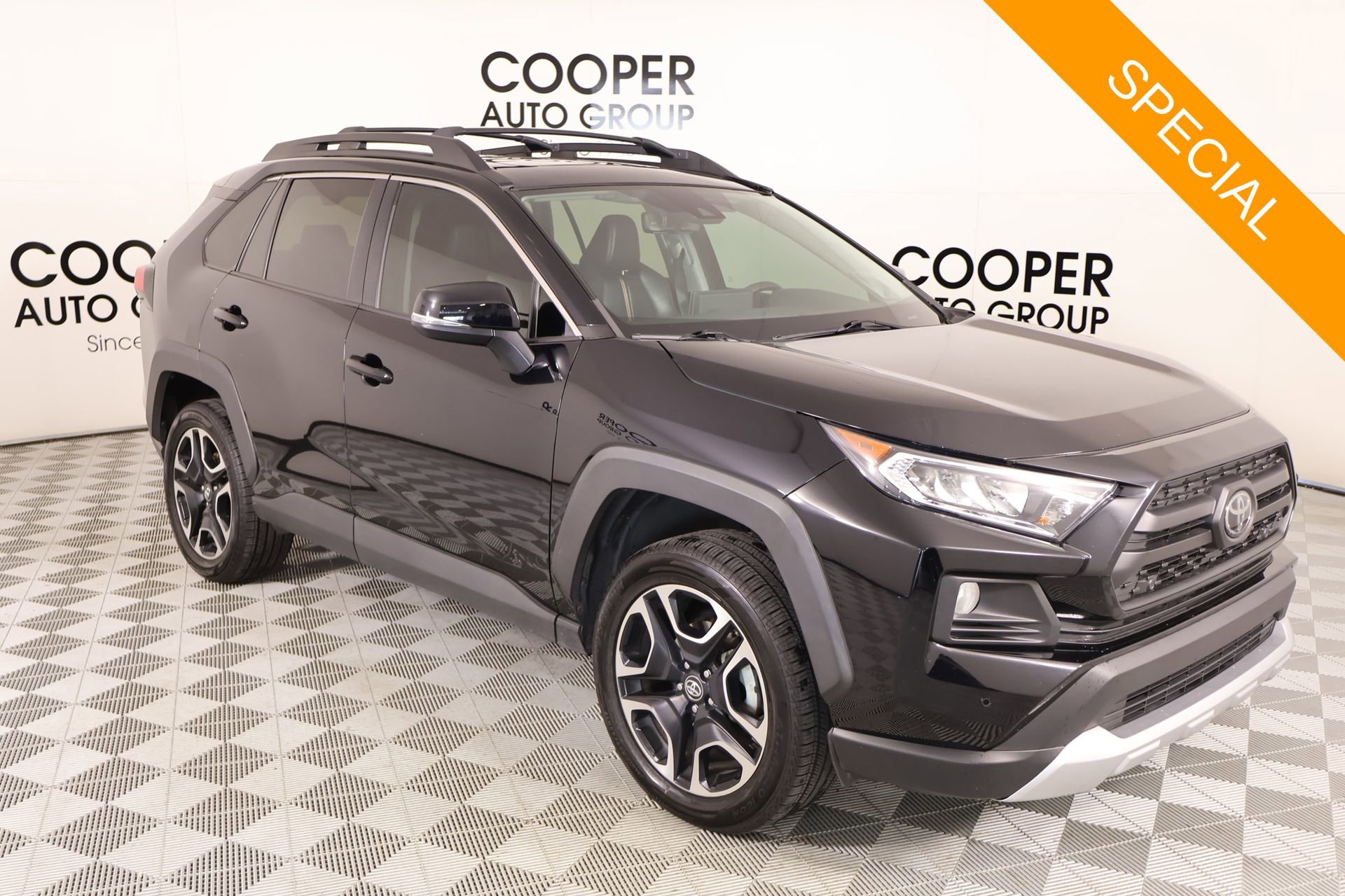 Used 2019 Toyota RAV4 Adventure image 1