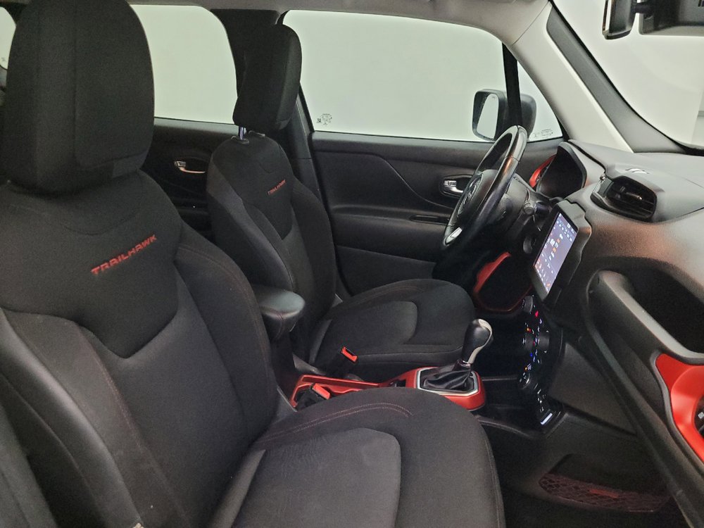 Used 2021 Jeep Renegade Trailhawk AWD/4WD image 21