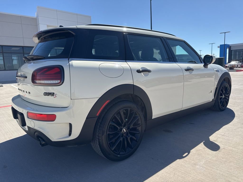 Used 2022 MINI Cooper Clubman S w/ Premium Package image 5