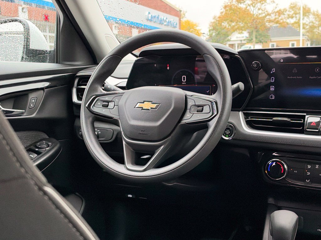 Certified 2024 Chevrolet TrailBlazer LT FWD image 37
