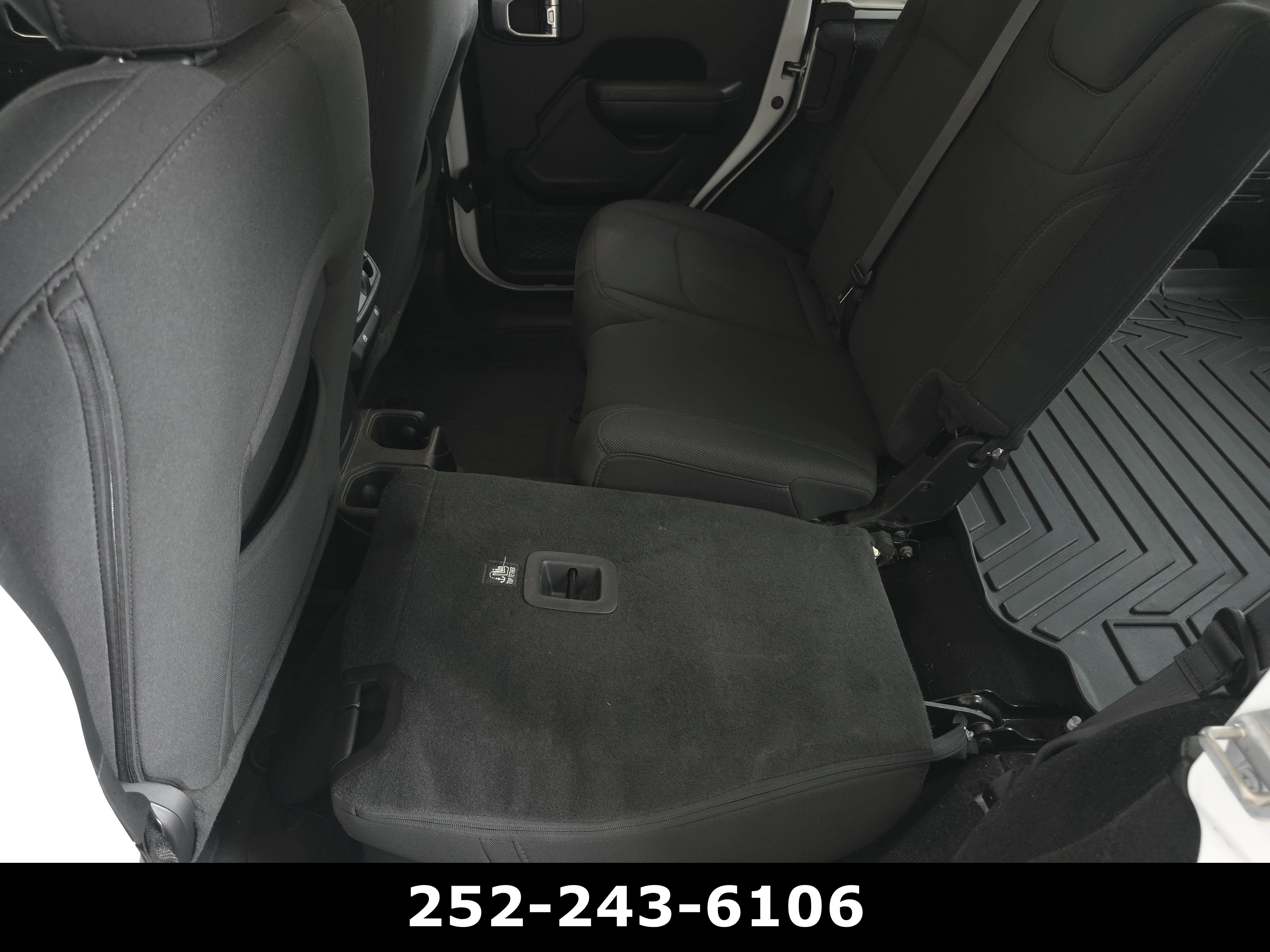 Used 2023 Jeep Wrangler Unlimited Sport AWD/4WD image 26
