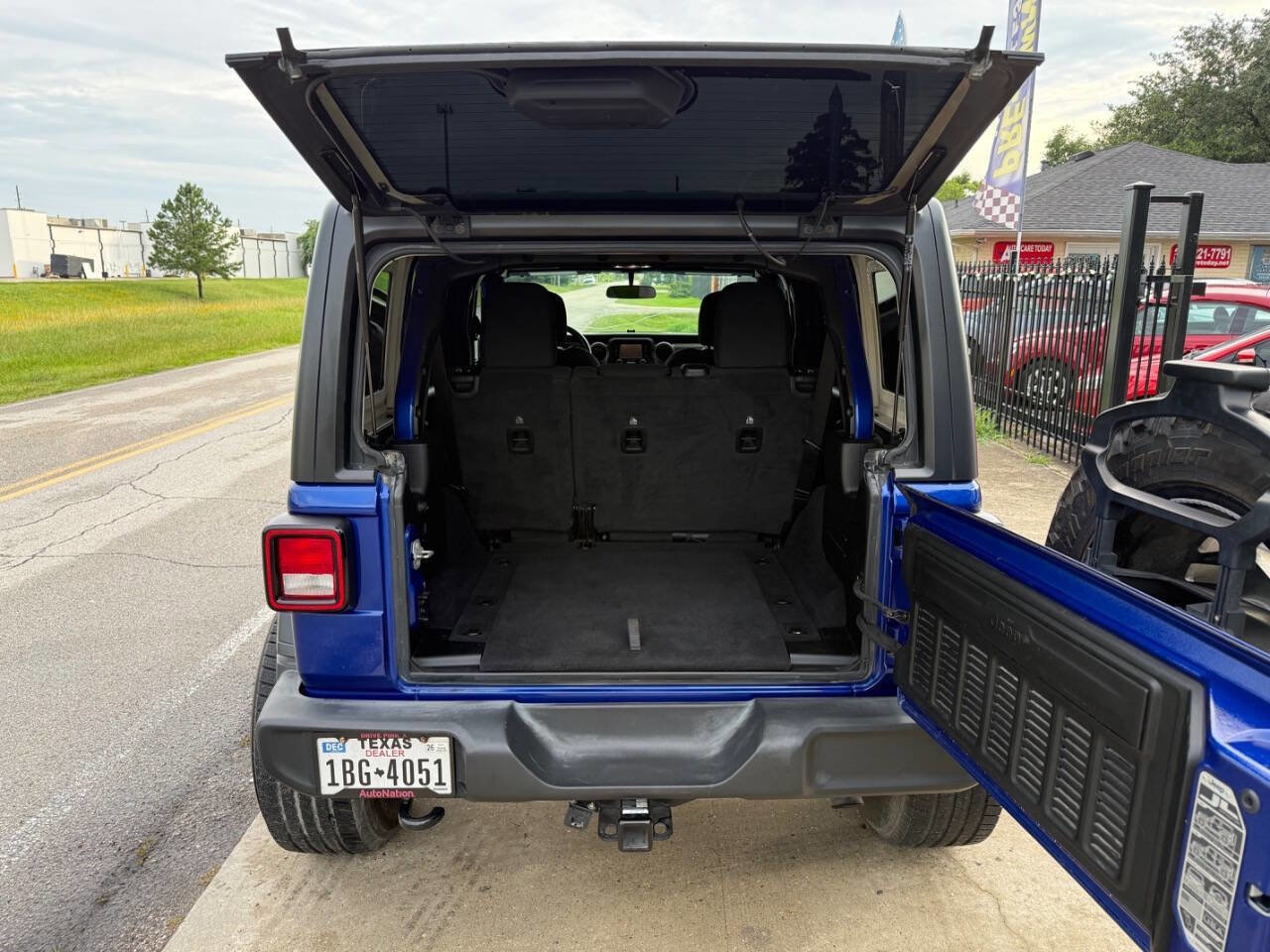 Used 2020 Jeep Wrangler Unlimited Sport AWD/4WD image 16