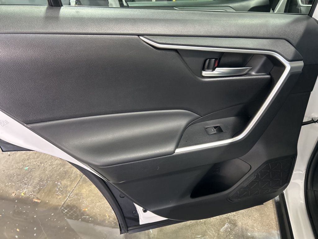 Used 2024 Toyota RAV4 XLE image 18