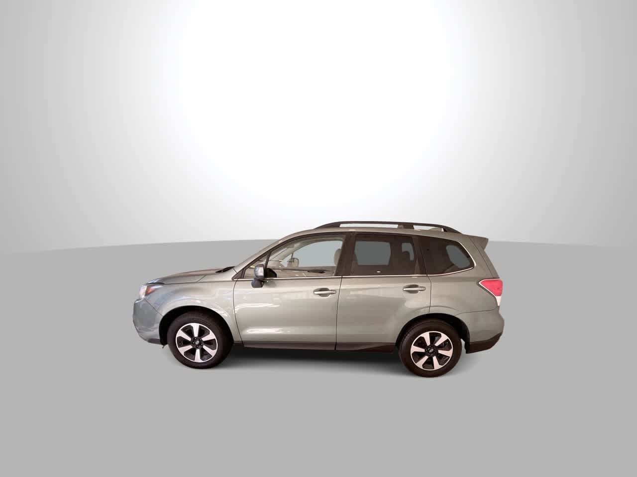 Used 2017 Subaru Forester 2.5i Limited w/ Popular Package #2 AWD/4WD image 5