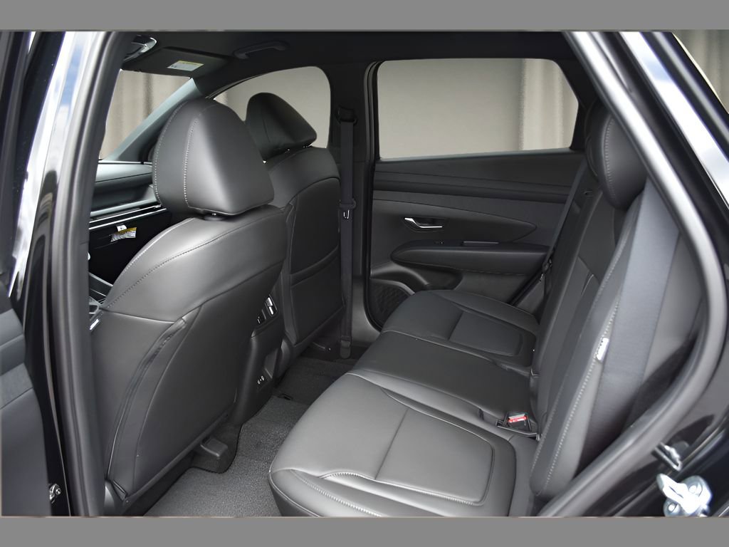 New 2025 Hyundai Tucson XRT image 11