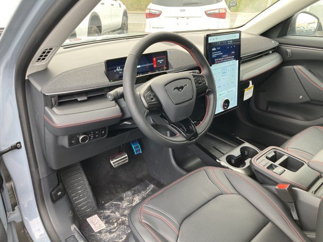 New 2025 Ford Mustang Mach-E Premium w/ Sport Appearance Package AWD/4WD image 8