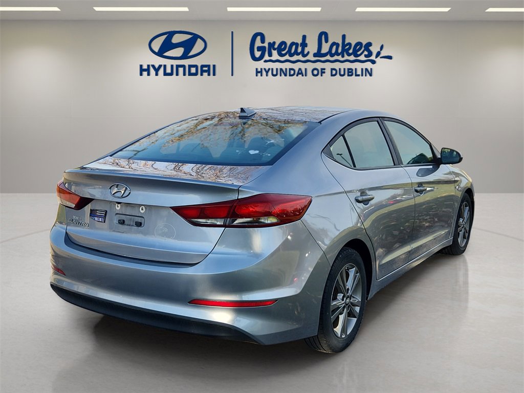 Used 2017 Hyundai Elantra SE image 5