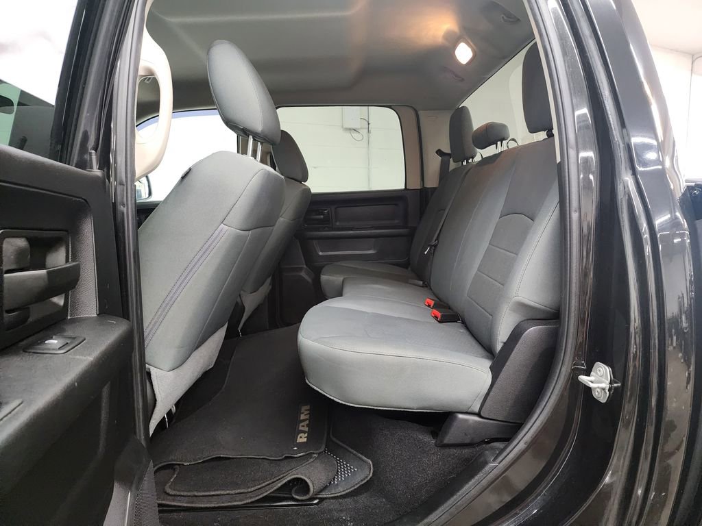 Used 2018 RAM 1500 Express w/ Express Value Package image 21