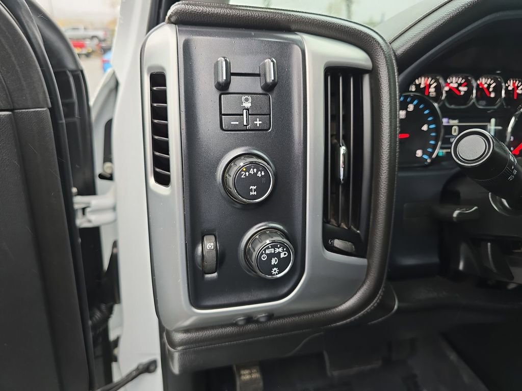 Certified 2018 GMC Sierra 3500 SLT image 20