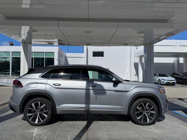 New 2025 Volkswagen Atlas Cross Sport SEL Premium R-Line image 1