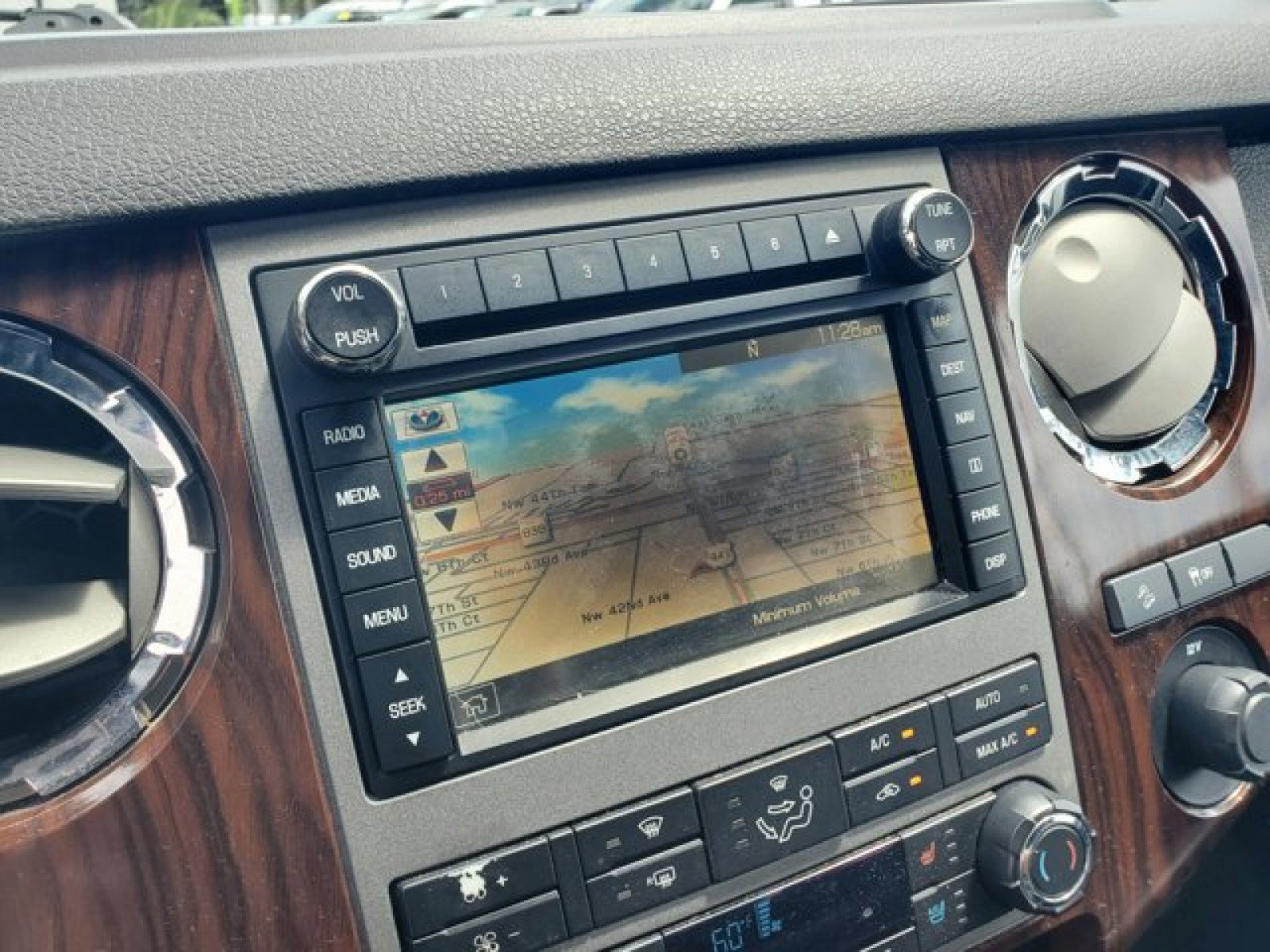 Used 2012 Ford F250 Lariat w/ Chrome Pkg AWD/4WD image 19