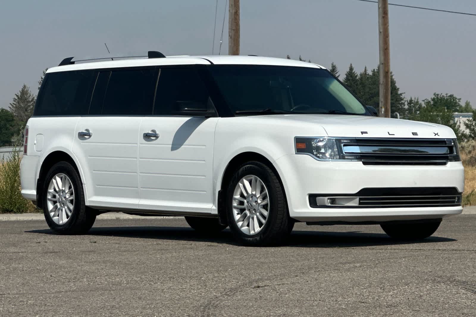 Used 2016 Ford Flex SEL FWD image 9