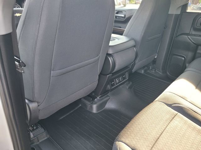 Used 2021 Chevrolet Silverado 1500 LT w/ Convenience Package II image 12