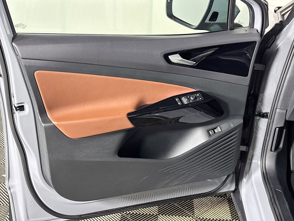 Used 2021 Volkswagen ID.4 Pro S w/ ID.4 Protection Package image 10