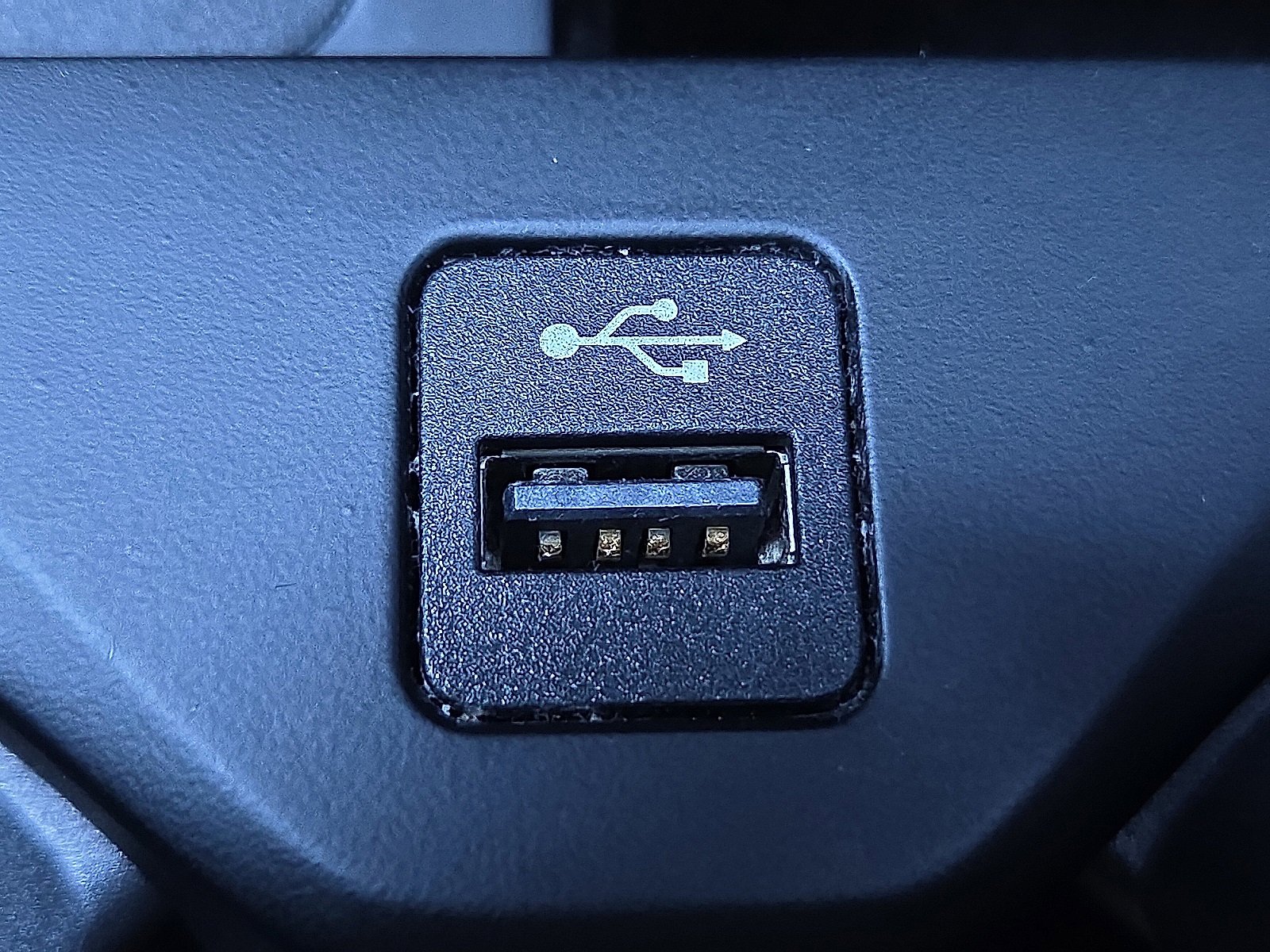 Used 2021 BMW X5 xDrive40i w/ Premium Package image 19