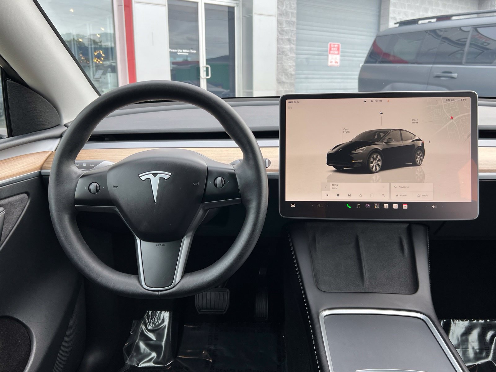 Used 2023 Tesla Model Y Long Range AWD/4WD image 22