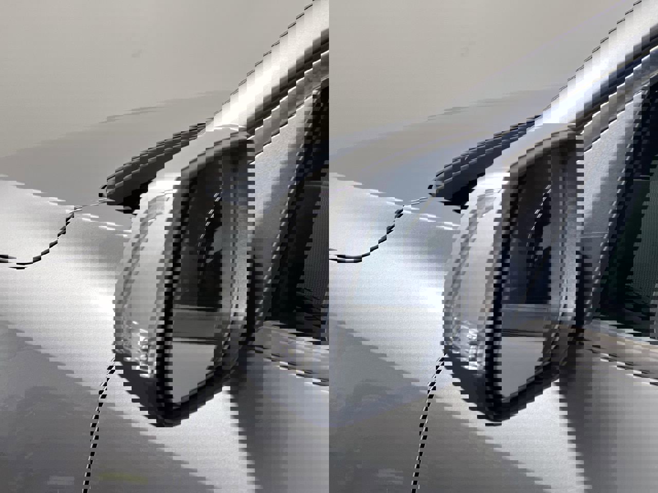 Certified 2023 Kia Niro EX image 12