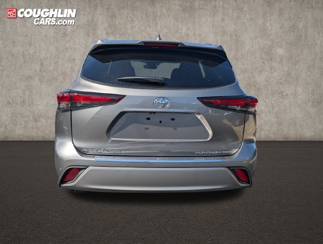 New 2026 Toyota Highlander AWD image 6